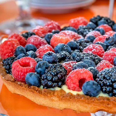 Ξενοδοχείο Miramare The Palace 5*