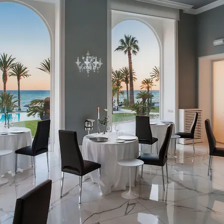 Miramare The Palace Ξενοδοχείο 5*