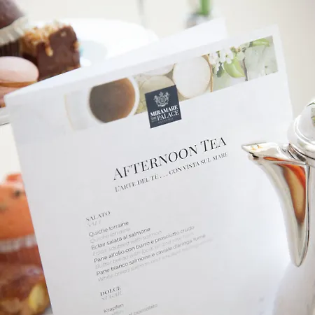 Ξενοδοχείο Miramare The Palace