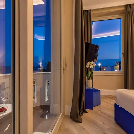 Отель Miramare The Palace 5*
