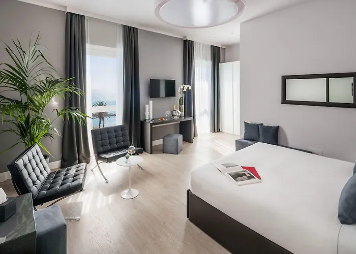 Hotell Miramare The Palace 5*