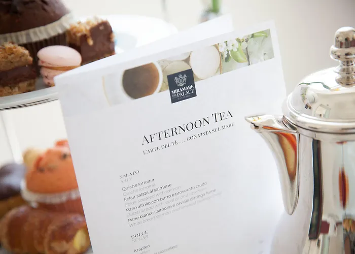 Hotell Miramare The Palace